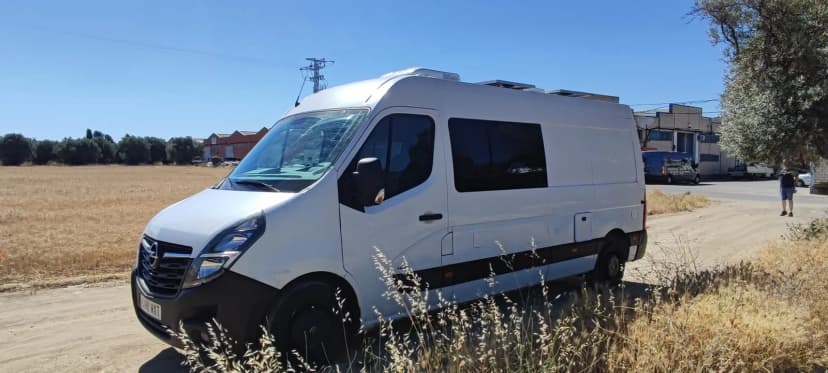 Opel Movano Camper 4 plazas