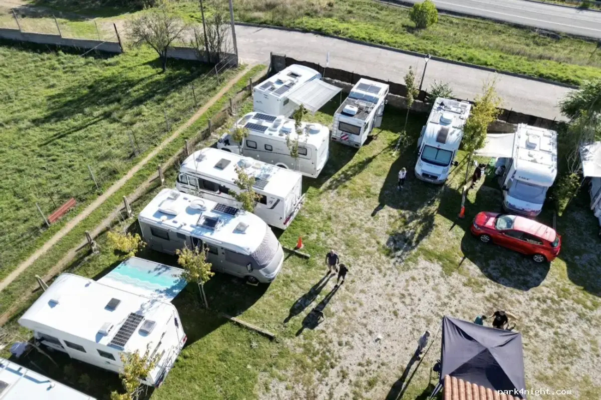 Área oficial de acogida y pernocta para autocaravanas y campers en la Comunidad de Madrid