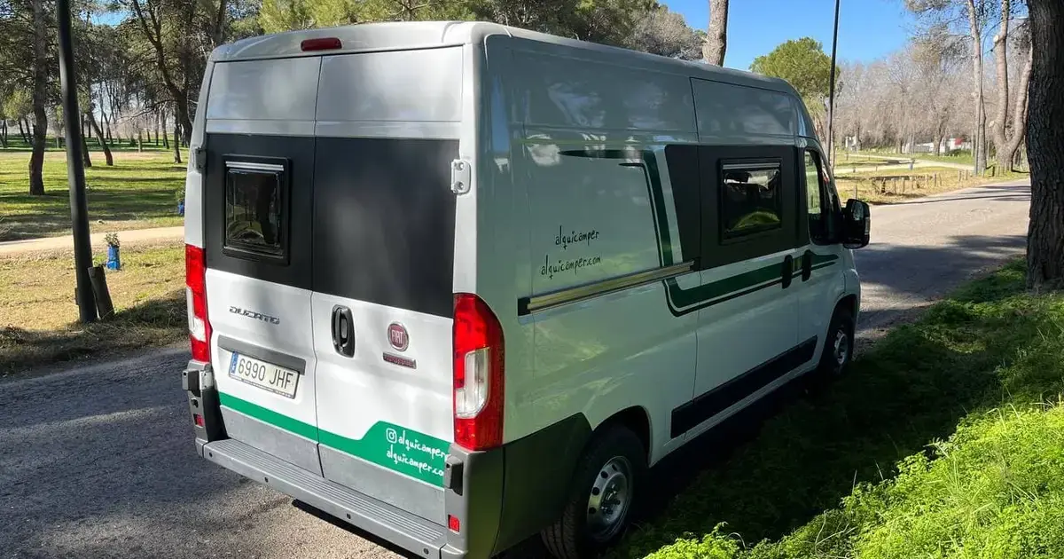 Dónde pernoctar con la camper cerca de Madrid: áreas, normativa y consejos