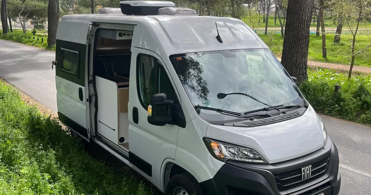 Primera vez en camper: guía completa para alquilar y viajar sin experiencia